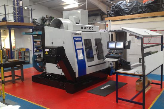HURCO VMX30t male